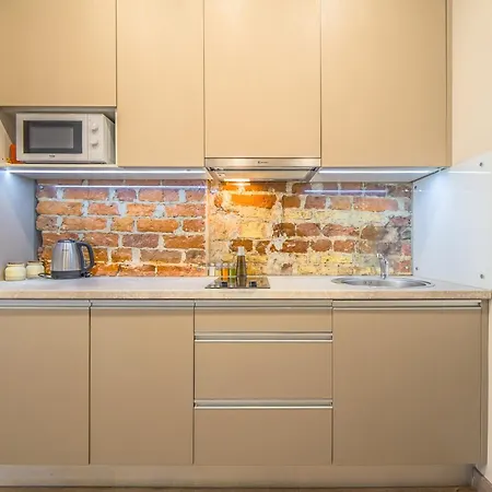 Old 1br, Doma Square Views 아파트