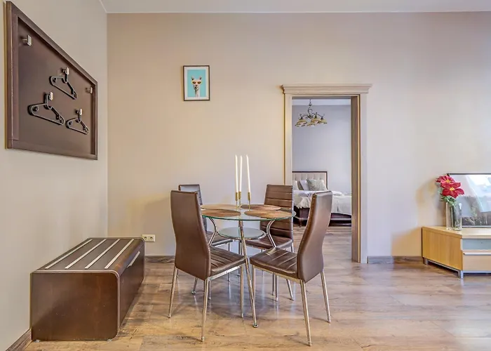 Old 1br, Doma Square Views דירה
