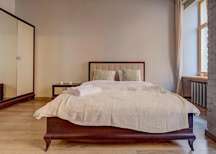 Old 1br, Doma Square Views ריגה