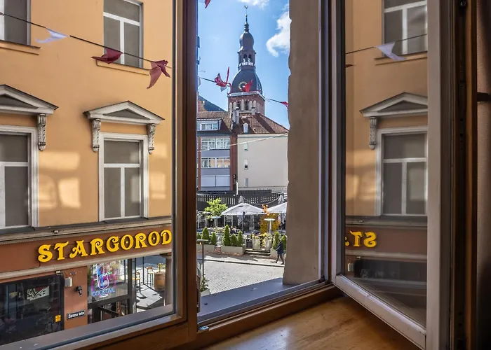 Old 1br, Doma Square Views Dzīvoklis